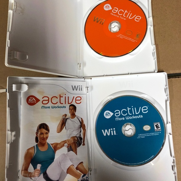 Wii EASports Active Personal Trainer & Active More Workouts, Exercise VideoGames - Picture 3 of 4